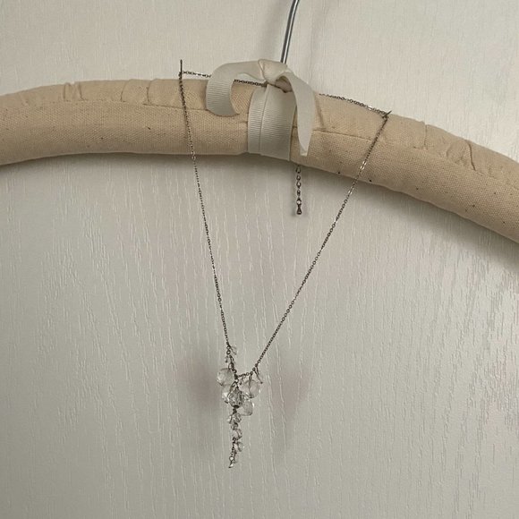 Vintage Silver Tone Necklace with Clear Transparent Beads - Picture 3 of 9